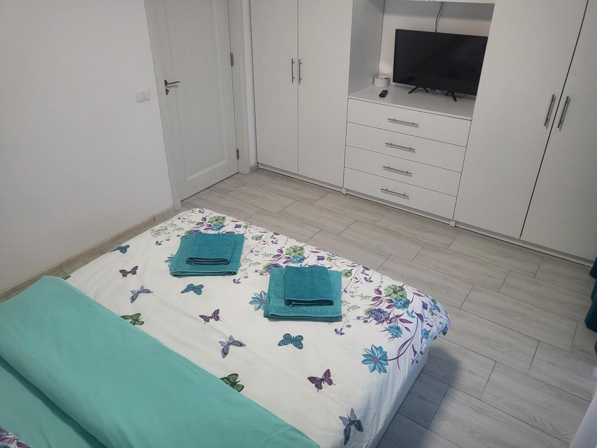 Apartament Alex, Dem Radulescu Râmnicu Vâlcea Esterno foto