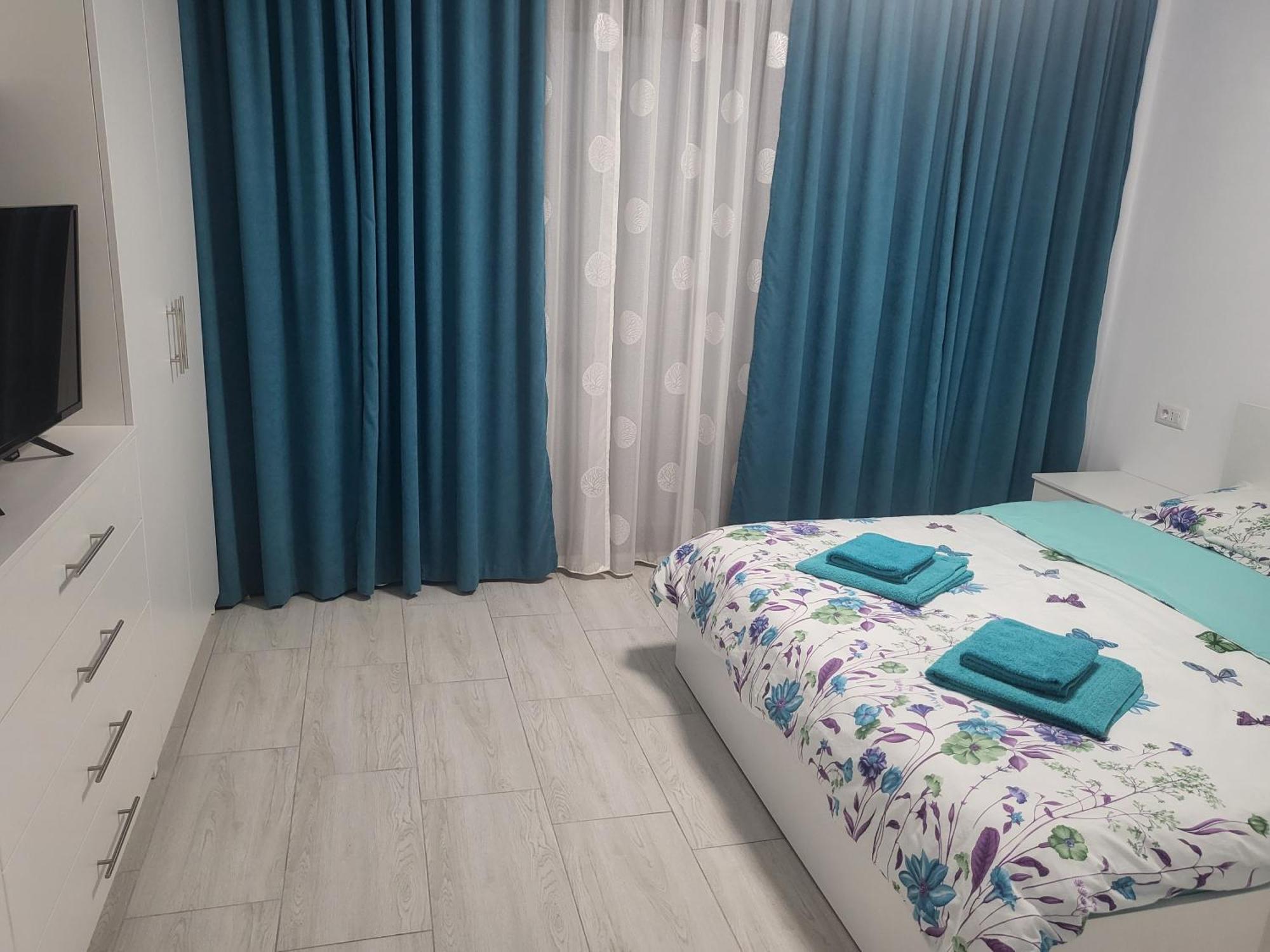 Apartament Alex, Dem Radulescu Râmnicu Vâlcea Esterno foto